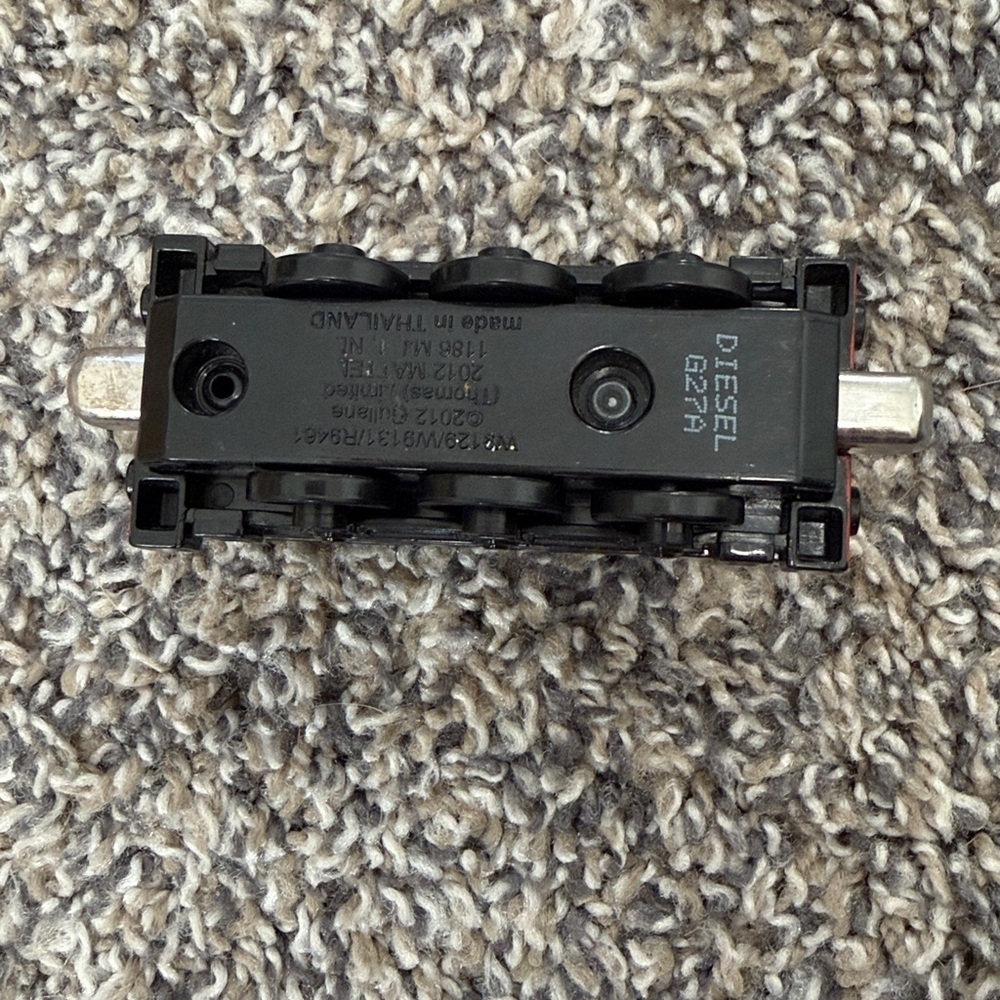 Diecast Diesel - Picture 6 of 7